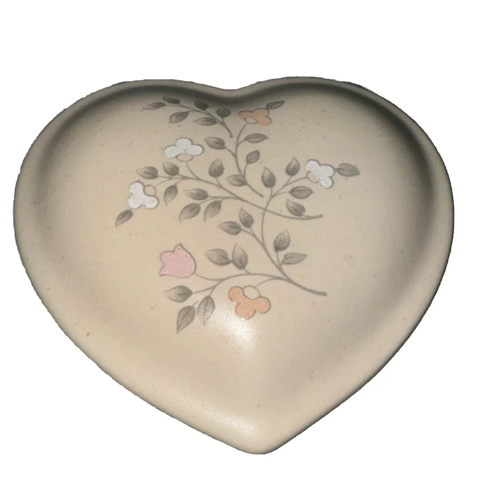 PFALTZGRAFF Heart Shape Trinket Box Ivory Cream Floral‎ Cassic Design